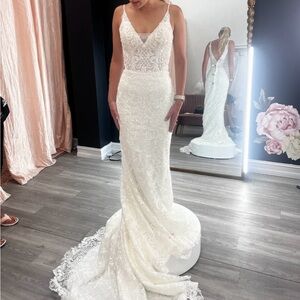 NEW Wedding Dress Size 0
